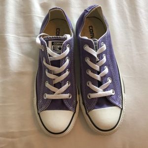Purple low top Converse
